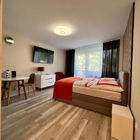 Apartment Am Stadtbach By Aux Property Augsburg Dış mekan fotoğraf