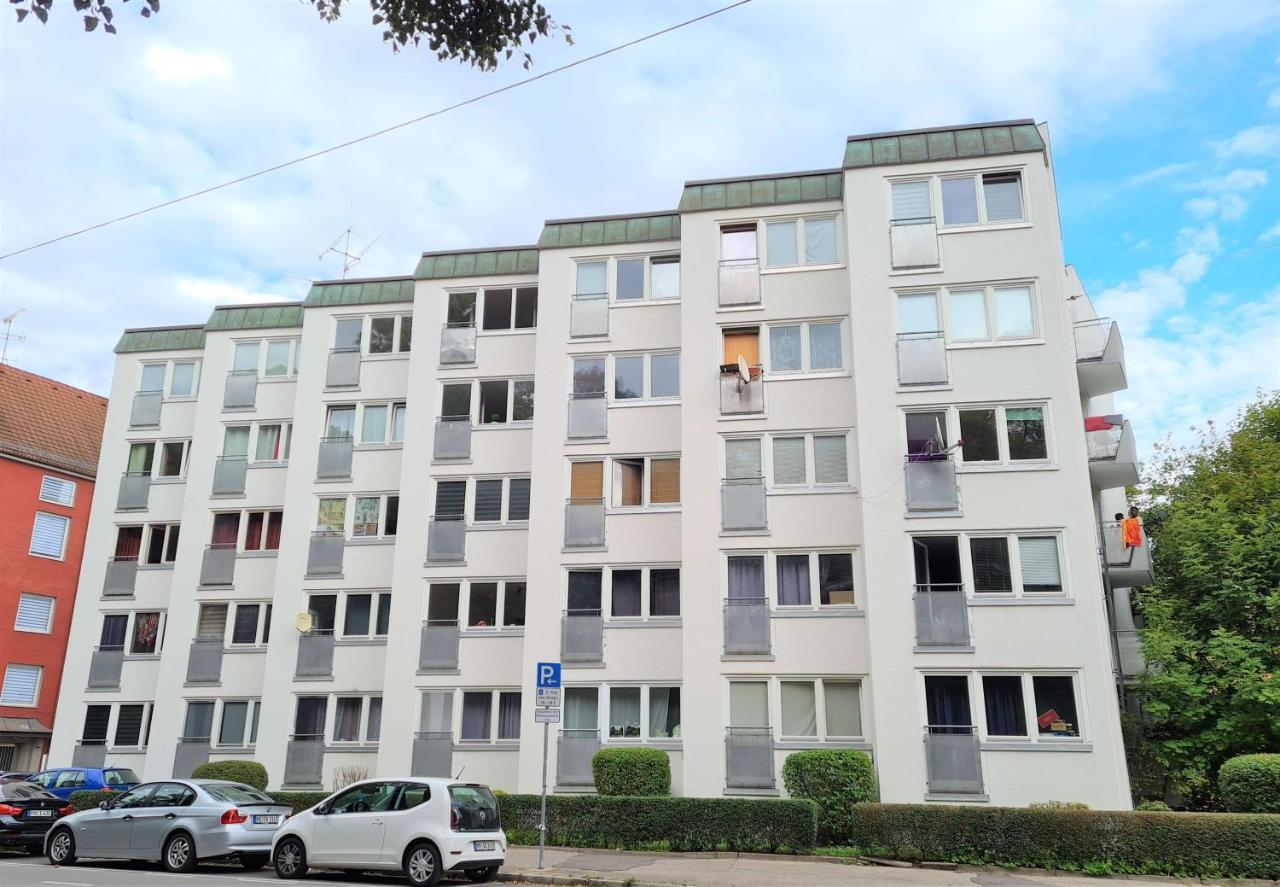Apartment Am Stadtbach By Aux Property Augsburg Dış mekan fotoğraf